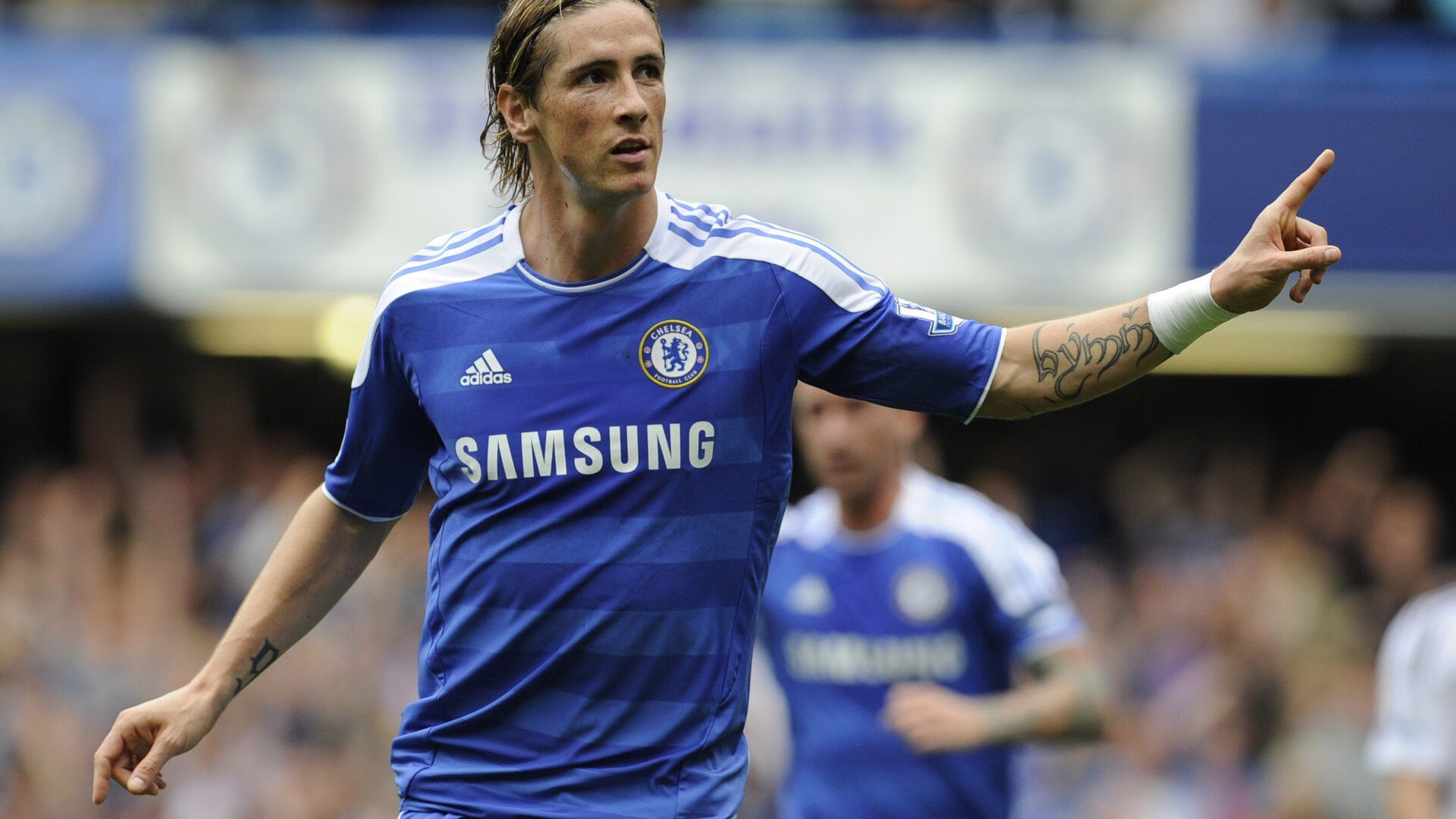 青年球员崛起,欧冠未来之星荟萃,未来四年欧冠决赛场地